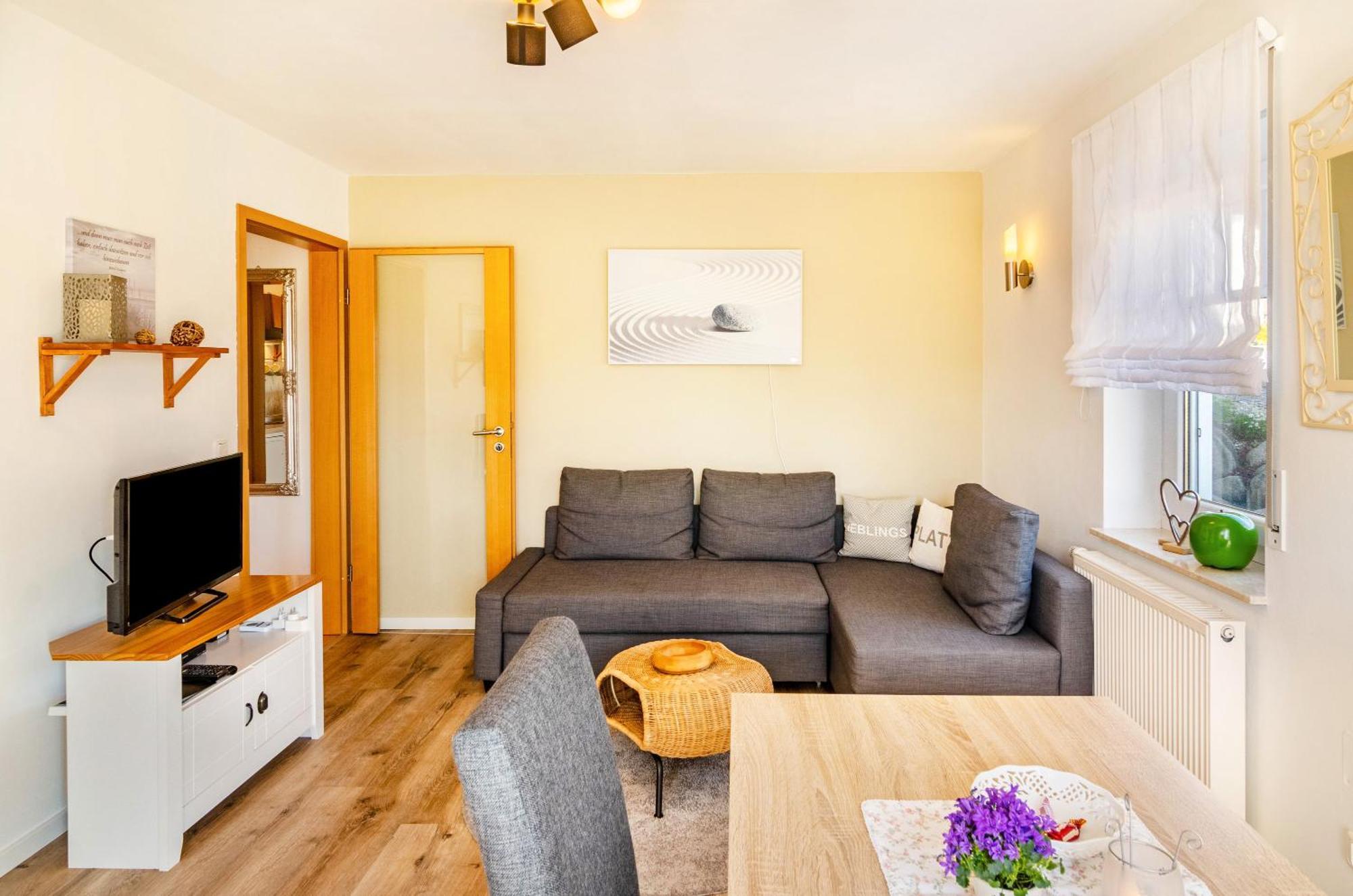 Ferienwohnung Lavendel Hofgeismar Exterior photo